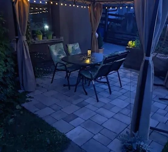 Sweet Little Μαριμπόρ